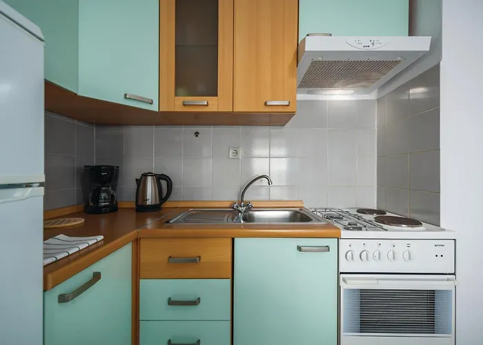 아파트 In With Kitchen 라벡