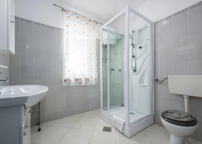 Appartement In With Kitchen Rabac